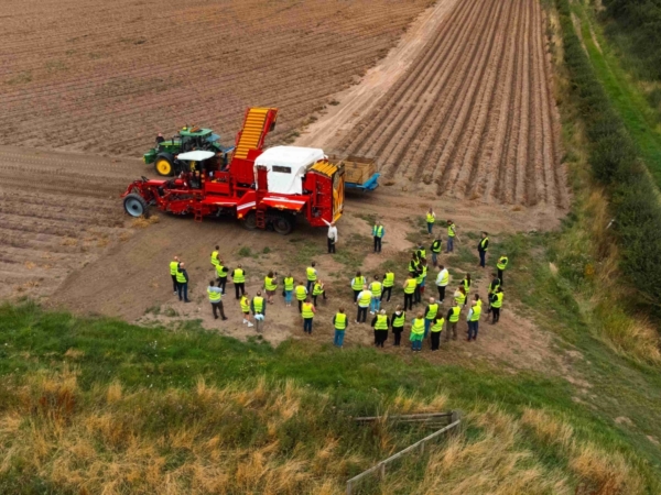 367744052 773784384746629 2036382443359082468 n