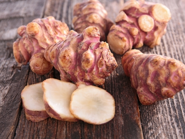 Shutterstock 2356174871